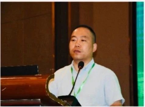 新朝陽(yáng)生物技術(shù)研究院院長(cháng)任丹